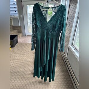Elegant Green Lace Dress